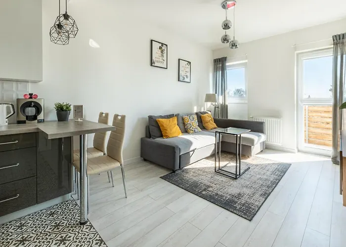 Close To The Old Town With Free Parking