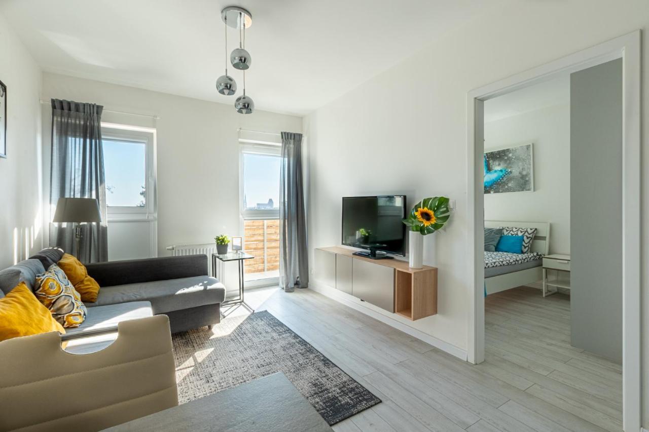 Close To The Old Town With Free Parking Apartment Torun